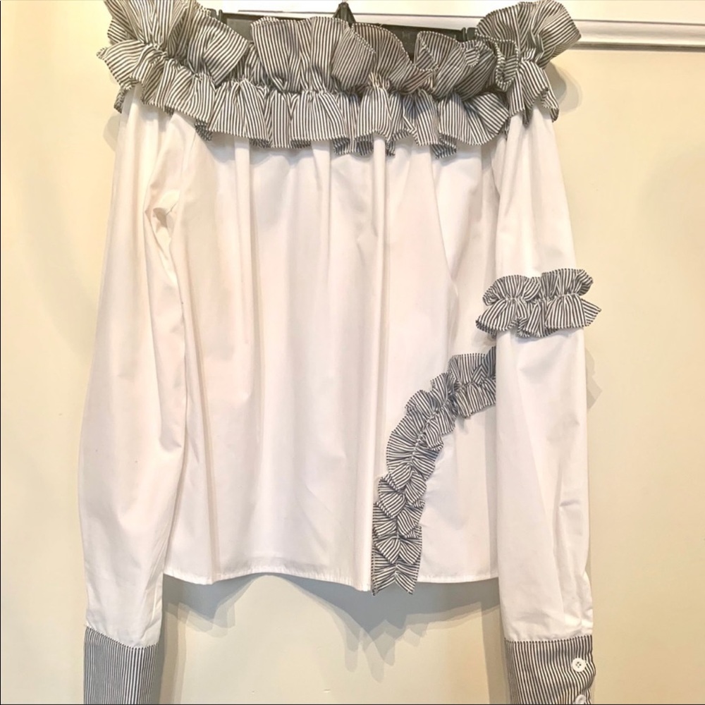 Haute Rouge White Ruffle Off-The-Shoulder Top - Picture 4 of 6